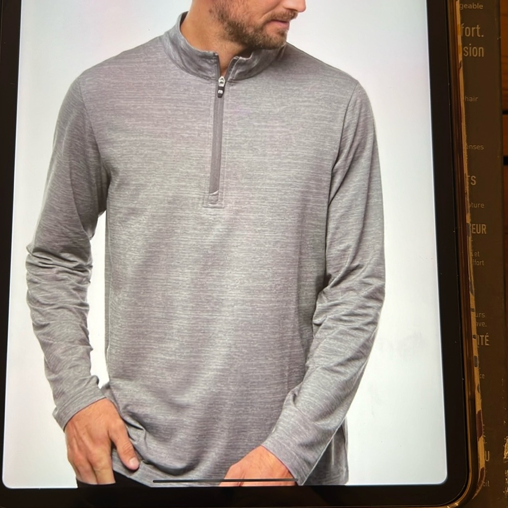 COPY - Travis Mathew Havasu Shirt.  1/2 Zip, Gray.  Orig 99